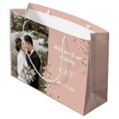 Elegante Bohemische Hochzeit in Weiß und Braun Große Geschenktüte (Rückseite Schrägansicht)