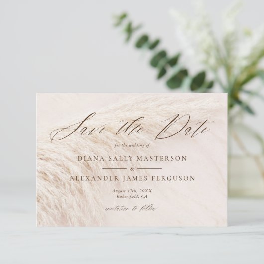 Elegante Boho Pampas Grass Save the Date Card (Stehend Vorderseite)
