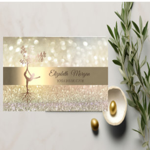 Elegante Bokeh Goldene Baum-Silhouette Yoga-Traine Visitenkarte