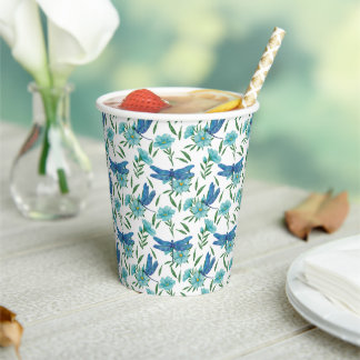 Elegante botanische Blüte und blaue Libelle Pappbecher