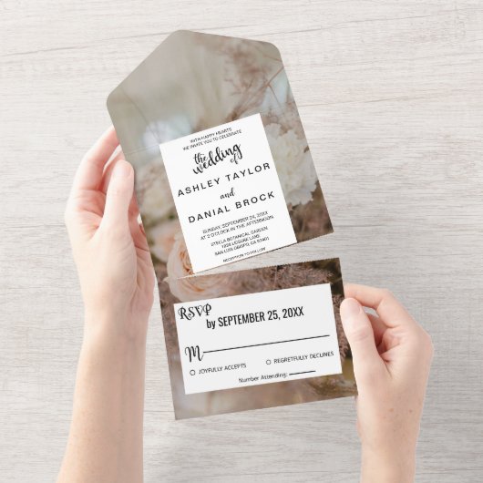 Elegante botanische Bouquet Rose Blumenzwiebelhoch All In One Einladung (Abreißen)