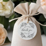 Elegante botanische Gastgeschenk Hochzeit Vielen D Gummistempel<br><div class="desc">Maßgeschneiderte Gastgeschenk Hochzeit dank Briefmarke mit modernem elegantem,  handgezeichnet Blätter und Zweig-Design. Personalisieren Sie mit Braut- und Bräutigam/Paarnamen und Hochzeitstermin für eine Touch des Stils auf Hochzeitskarten,  Einladungen,  Liebesmarken,  Geschenke und vieles mehr.</div>