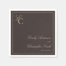 Elegante braune klassische Hochzeit
