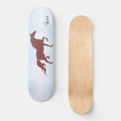 Elegante braune Silhouette am Himmel Skateboard (Vorderseite)