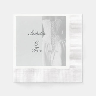 Elegante Braut-Hochzeitsgesellschaft mit Schriftzu Serviette