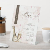 Elegante Bubbly Petals Bow Pink Bar Drinks Menu Sockelschild (In SItu)