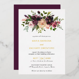 Elegante burgunderrote Herbst-Blumen-Hochzeit Folieneinladung