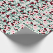 Elegante Burgundy-Blume Geschenkpapier (Ecke)