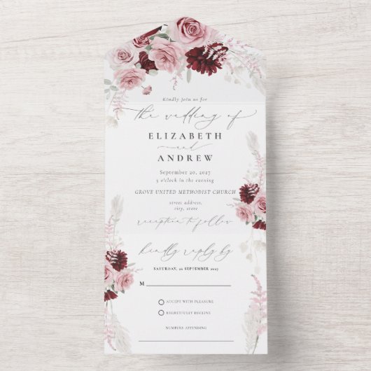 Elegante Burgundy Blush Pink Roses Blumenhochzeit All In One Einladung (Innen Boden)