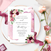 Elegante Burgundy Blush und Berry Floral Wedding Einladung