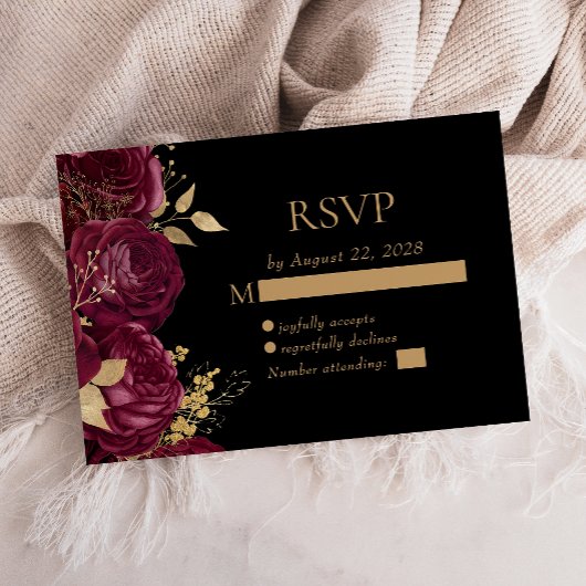 Elegante Burgundy Floral Gold Black Wedding RSVP Karte