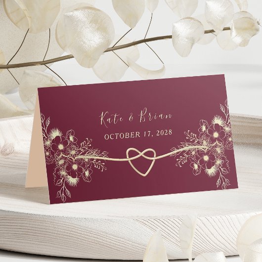 Elegante Burgundy Floral Wedding Platzkarte