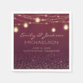 Elegante Burgundy Gold String Lights Lanterns Serviette (Vorderseite)