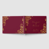 Elegante Burgundy Gold Wirbel Script Wedding Gästebuch (Voll)