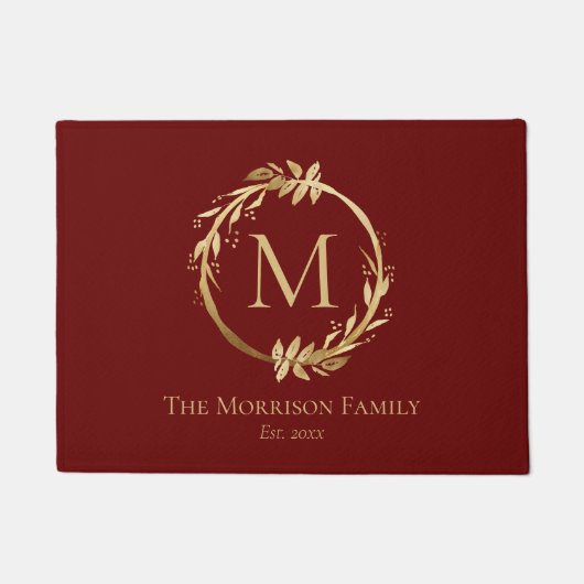Elegante Burgundy Gold Wreath Family Name Monogram Fußmatte (Vorderseite)