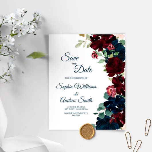 Elegante Burgundy & Navy Blumen Save the Date