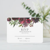Elegante Burgundy Rote Rose Floral Wedding RSVP Ca (Stehend Vorderseite)