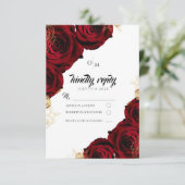 Elegante Burgundy-Rote Rosen Hochzeit-Antwortkarte RSVP Karte (Stehend Vorderseite)