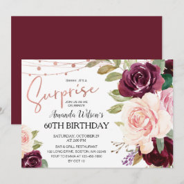 Elegante Burgundy Script Überraschung Geburtstagsp Einladung