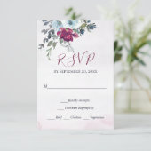 Elegante Burgundy White and Blue Rose Wedding RSVP (Stehend Vorderseite)