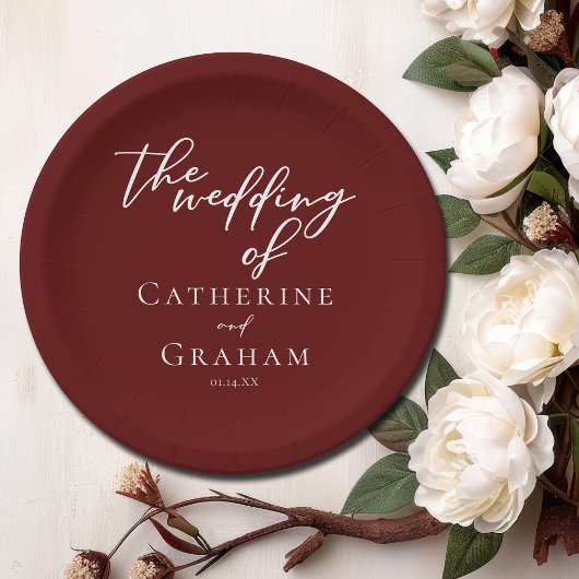 Elegante Burgundy White Script Personalisiert Wedd Pappteller
