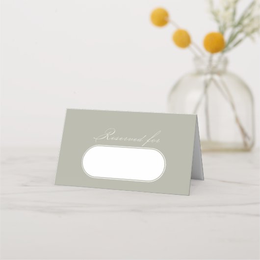 Elegante Calligrafy Sage Green Wedding vorbehalten Platzkarte (Vorderseite)