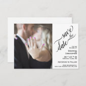 Elegante Calligraphie White Minimalistisch Wedding Save The Date (Vorne/Hinten)