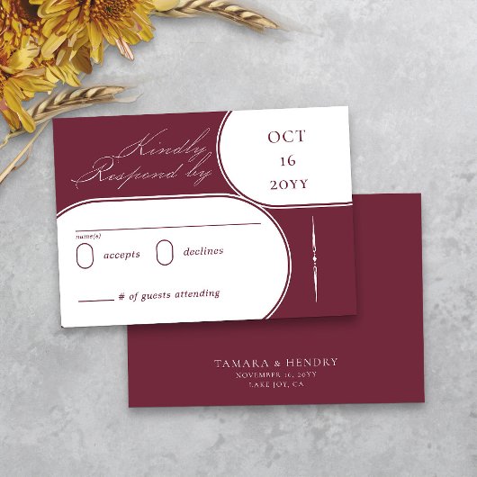 Elegante Calligraphy Burgundy Wedding RSVP Karte