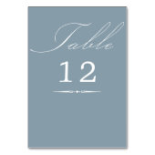 Elegante Calligraphy Dusty Blue Wedding Tischnummer (Vorderseite)