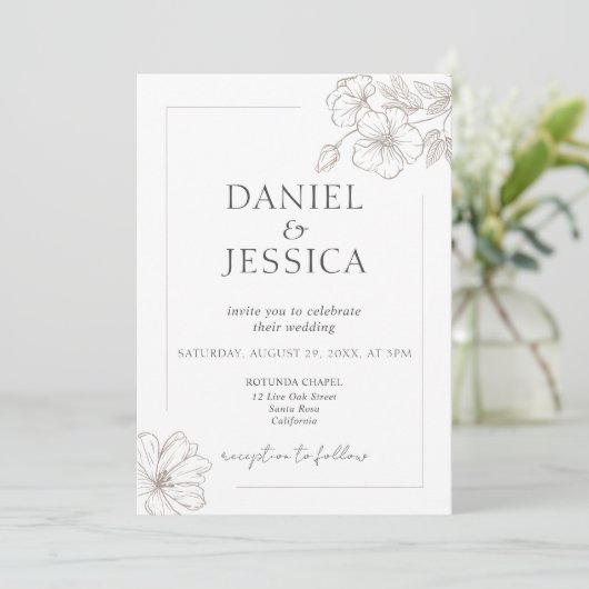 Elegante Calligraphy Floral Script Wedding Einladung (Stehend Vorderseite)