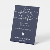 Elegante Calligraphy Navy Blue Wedding Fotobooth Sockelschild (Vorderseite)