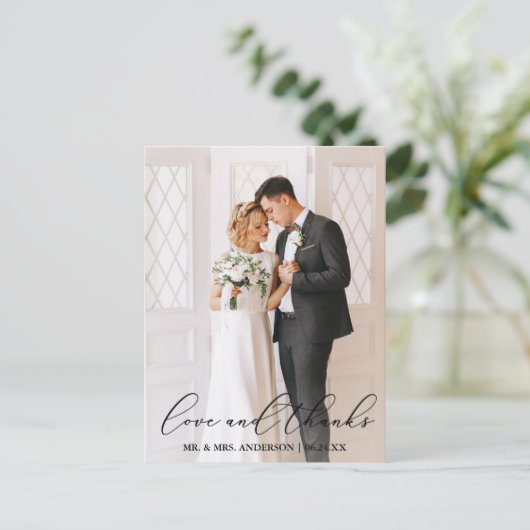 Elegante Calligraphy Wedding Foto Liebe Danke Postkarte (Stehend Vorderseite)