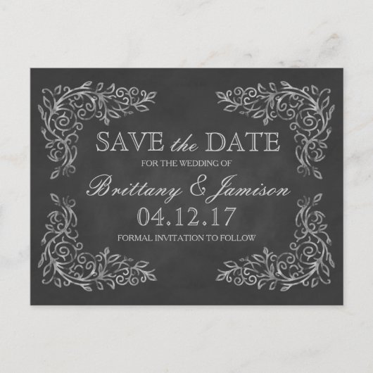 Elegante Chalkboard Filigree Wedding Save the Date Ankündigungspostkarte (Vorderseite)
