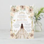 Elegante Champagne Floral Vintag Gold Quinceñera Einladung (Stehend Vorderseite)