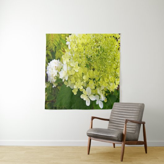 Elegante Chartreuse Green Limelight Hydrangea Wandteppich (Beispiel)