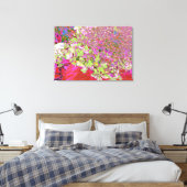 Elegante Chartreuse Green, Pink und Blue Hydrangea Leinwanddruck (Insitu (Schlafzimmer))