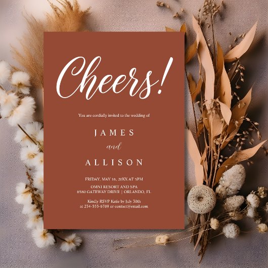 Elegante Cheers-Script Terrakotta-Hochzeit Einladung