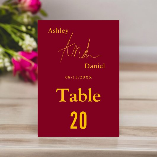 Elegante Chic Burgundy und Gold Calligraphy Weddin Tischnummer