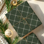 Elegante Chic Christmas Bow & Ribbon Muster Green Geschenkpapier<br><div class="desc">Lassen Sie sich mit unserem eleganten, schicken Weihnachtsbouw & Ribbon-Muster-Papier verwöhnen. Dieses luxuriöse Verpackungspapier zeichnet sich durch ein atemberaubendes Weihnachtsbogendesign aus, das mit einem hoch entwickelten Diagonalband-Diamantmuster verwoben ist und einen exquisiten visuellen Effekt erzeugt. Der üppige grüne Hintergrund verleiht dem Ganzen eine Touch von Eleganz und Festlichkeit und ist somit...</div>