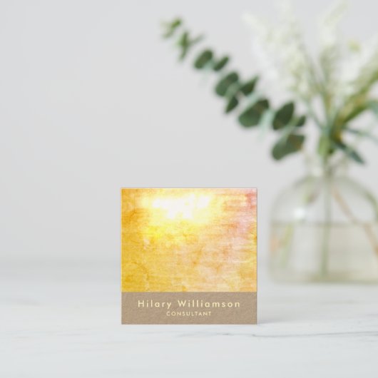 Elegante Chic Golden Yellow Grunge Kraft Quadratische Visitenkarte (Stehend Vorderseite)