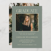 Elegante Chic Sage Green Two Foto Graduation Party Einladung (Vorne/Hinten)