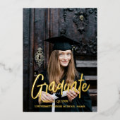 Elegante Chic Typografy Graduation Party Folieneinladung (Vorderseite)
