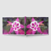 Elegante Columbine-Blume Gästebuch (Voll)