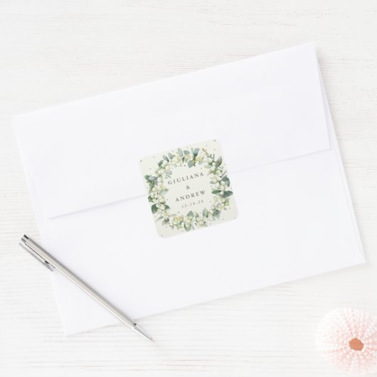 Elegante Cream Snowberry+Eucalyptus Wreath Wedding Quadratischer Aufkleber (Umschlag)