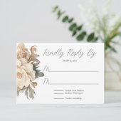 Elegante Creme und Taupe mit grüner Blütenhochzeit RSVP Karte (Stehend Vorderseite)