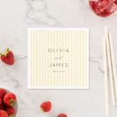 Elegante cremefarbene Streifen Serviette (Beispiel)