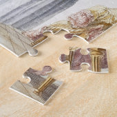 Elegante Dame an einer Installation mit ihrem Puzzle (Seite)