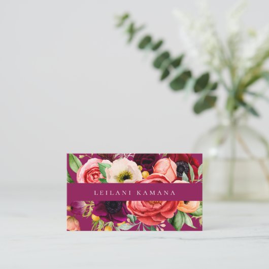 Elegante Dark Floral Business Card Visitenkarte (Stehend Vorderseite)