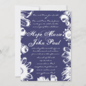 Elegante Dark Grape Eggplant Blumenhochzeit Einladung (Vorderseite)