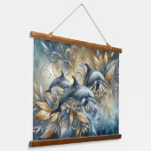 Elegante Delphine mit goldenen Blütenwellen Wandteppich Mit Holzrahmen (Gewinkelt)